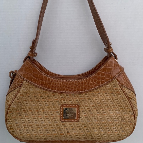 Liz Claiborne Handbags - Liz Claiborne Straw Purse Shoulder Bag Beige Tan